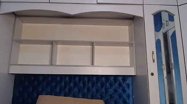 YoungDiva69 online show from March 10, 2025, 9:32 am