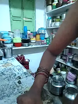 Snapshot of sweety006telugu chatting on October 31, 2025, 4:02 am sweety006telugu online show from October 31, 2025, 4:02 am