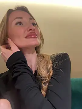 Sweet Pussy2024 online show from February 15, 2025, 6:33 pm