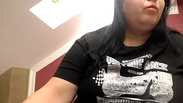 Snapshot of Wetandnaughtyxx chatting on June 3, 2026, 5:43 am Wetandnaughtyxx online show from June 3, 2026, 5:43 am