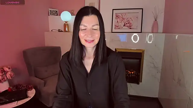MonicaCheerful online show from February 5, 2025, 12:17 pm