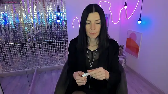 MonicaCheerful online show from February 8, 2025, 2:49 pm