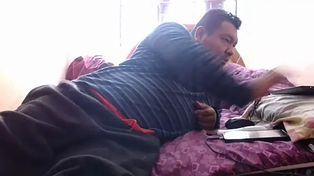 nakedlima online show from November 26, 2025, 3:13 pm