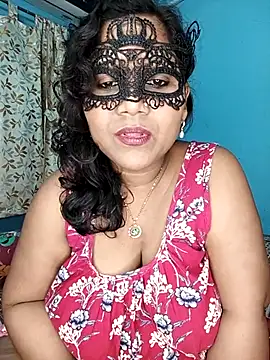 Snapshot of straightthing chatting on October 10, 2025, 8:19 pm straightthing online show from October 10, 2025, 8:19 pm