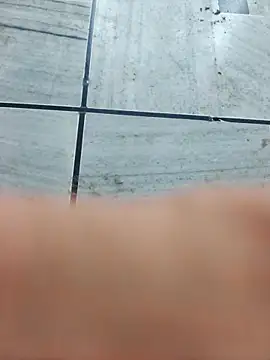 xmanrawan2 online show from October 26, 2025, 8:09 am