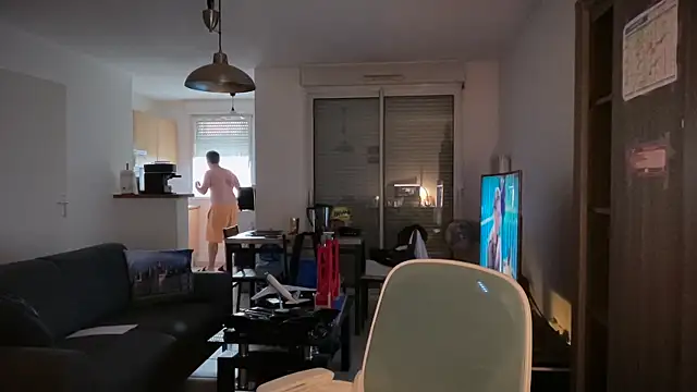 Funnyjul31 online show from September 30, 2025, 4:45 pm