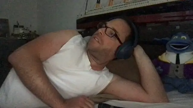 Funnyjul31 online show from March 30, 2026, 12:28 pm