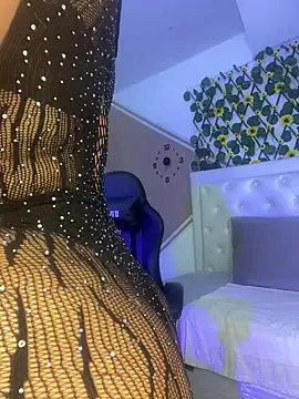 alexa cf online show from March 6, 2025, 9:47 am