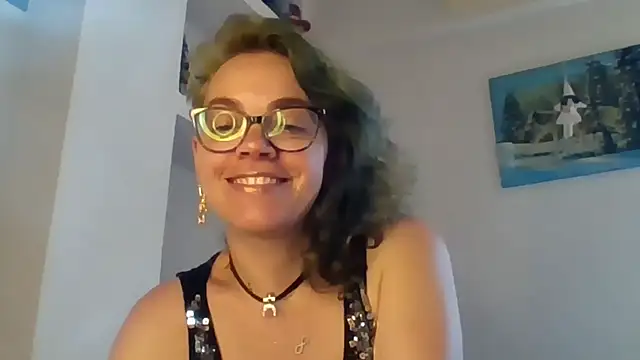 Snapshot of Ju-Hot chatting on May 20, 2026, 2:01 pm Ju-Hot online show from May 20, 2026, 2:01 pm