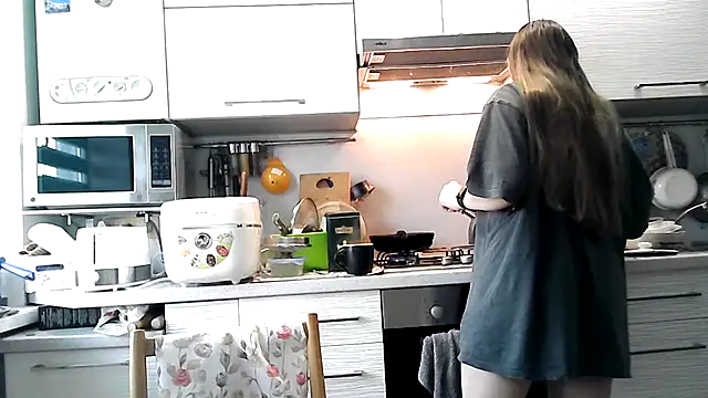 Misssweet s online show from March 22, 2025, 5:17 am