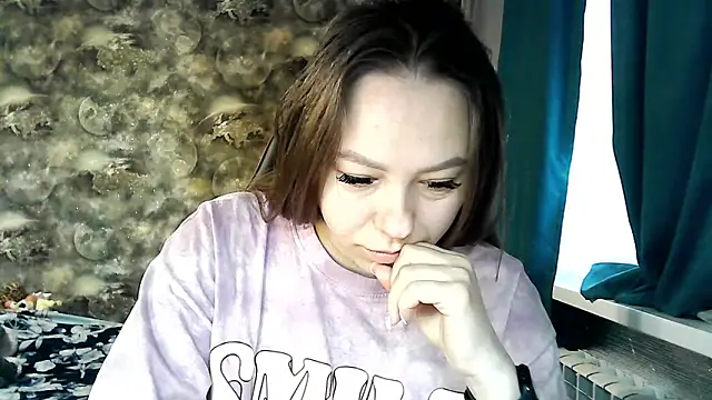 Misssweet s online show from April 18, 2026, 5:11 am