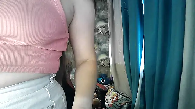 Snapshot of Misssweet_s chatting on July 20, 2026, 5:22 am Misssweet s online show from July 20, 2026, 5:22 am