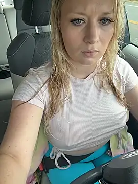 kcmo1010 online show from October 28, 2025, 9:28 pm