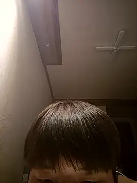 Tyyyggjju online show from November 24, 2025, 9:20 am