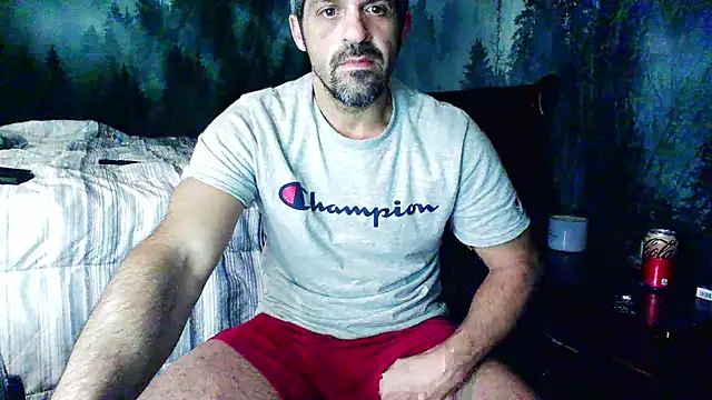 Snapshot of Troyt87 chatting on January 6, 2025, 10:13 am Troyt87 online show from January 6, 2025, 10:13 am