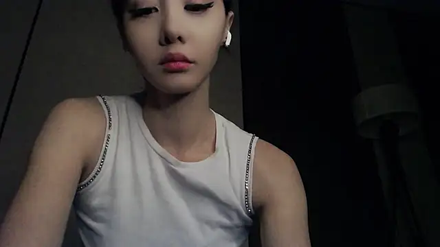 Fudzik0 online show from March 1, 2026, 2:35 am