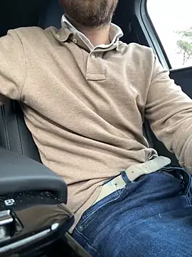 bullyboyy online show from March 13, 2025, 3:06 pm