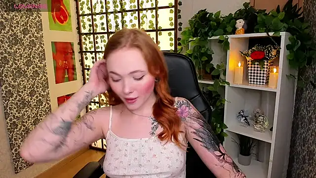 Maya Light online show from March 6, 2025, 1:37 am