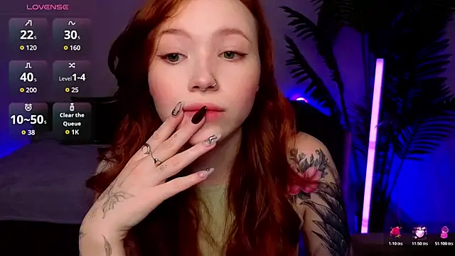 Maya Light online show from March 25, 2026, 1:44 am