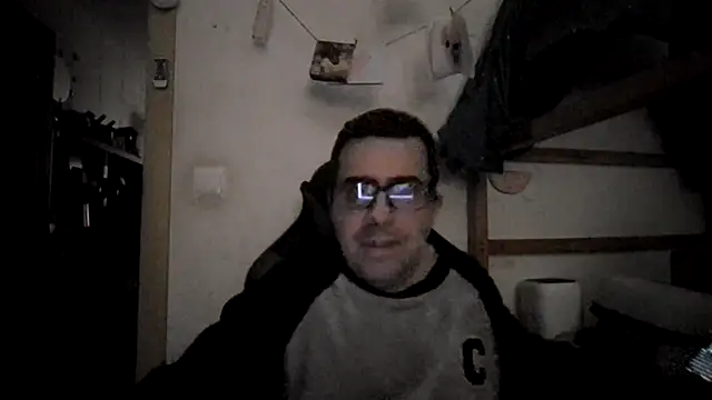 Snapshot of Usame_como_quieras chatting on January 28, 2025, 10:12 am Usame como quieras online show from January 28, 2025, 10:12 am