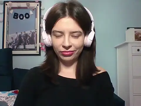 LariceSexy online show from October 11, 2025, 6:17 pm