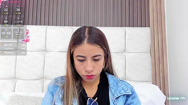 Snapshot of Ariana_greenblat chatting on June 6, 2026, 5:06 pm Ariana greenblat online show from June 6, 2026, 5:06 pm