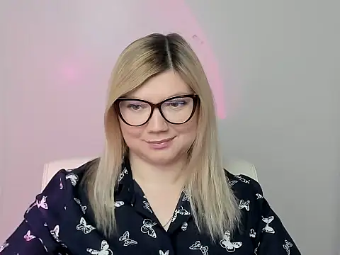 Lola moree online show from October 4, 2025, 11:52 am