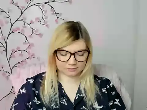 Lola moree online show from December 16, 2025, 12:43 pm