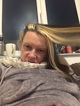 blondey206 online show from February 11, 2025, 3:50 am