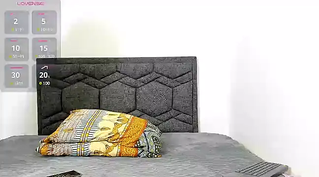 Snapshot of Edith_Miranda chatting on February 20, 2025, 11:53 am Edith Miranda online show from February 20, 2025, 11:53 am