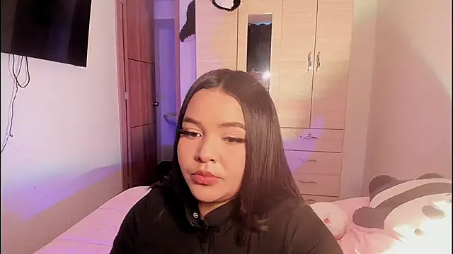 Snapshot of ImamDahian chatting on October 24, 2025, 10:28 pm ImamDahian online show from October 24, 2025, 10:28 pm