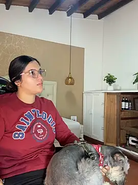 Snapshot of Hadley_ chatting on October 29, 2025, 3:42 am Hadley online show from October 29, 2025, 3:42 am