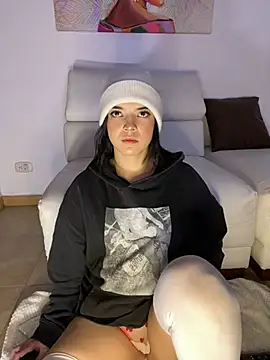 eileensophi online show from March 1, 2025, 7:08 am