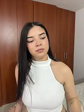 eileensophi online show from March 2, 2026, 3:20 am