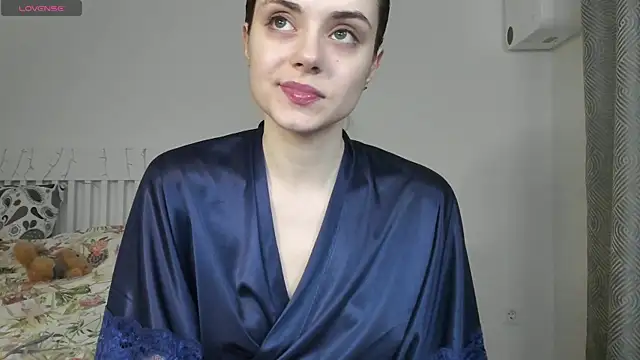 Hustle Babyy online show from September 14, 2025, 6:18 pm