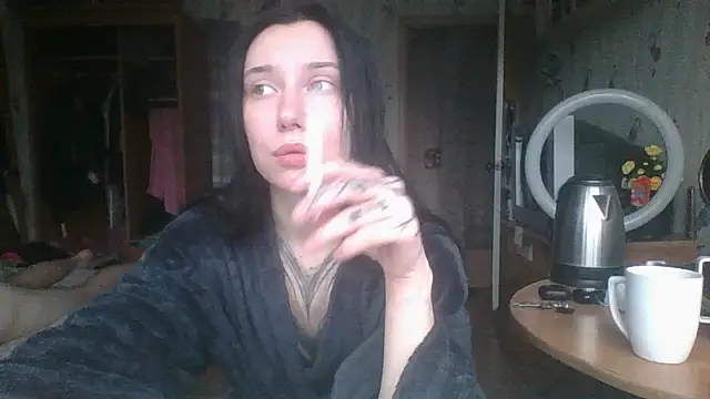 Snapshot of RussNocturnal chatting on June 17, 2026, 1:08 am RussNocturnal online show from June 17, 2026, 1:08 am