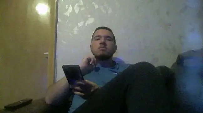 Drag Queen online show from February 28, 2025, 7:35 pm