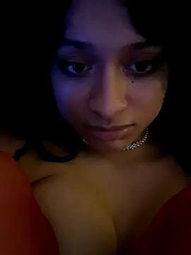 Snapshot of Cristinasunny chatting on September 19, 2025, 4:58 am Cristinasunny online show from September 19, 2025, 4:58 am