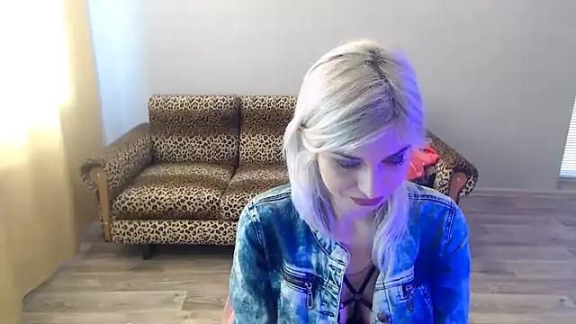 SexyBeatriice online show from February 22, 2025, 7:23 am