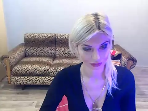 SexyBeatriice online show from November 21, 2025, 7:18 am