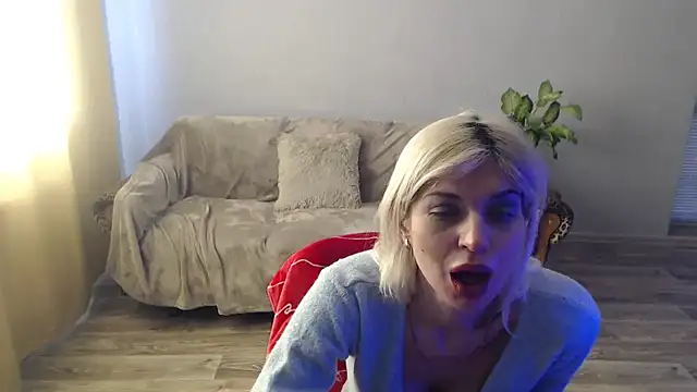 SexyBeatriice online show from February 27, 2026, 7:30 am