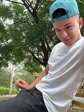 arevalo1124 online show from October 11, 2025, 9:35 pm