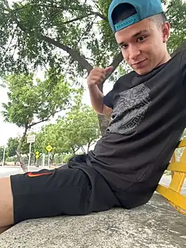 arevalo1124 online show from November 18, 2025, 9:30 pm