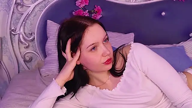 EvansLover online show from February 4, 2025, 3:33 am