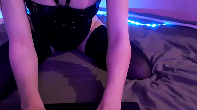 AliceFeet online show from March 19, 2025, 1:54 am