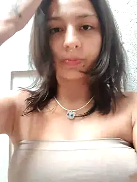 Maiden-Hot online show from February 4, 2026, 8:14 pm