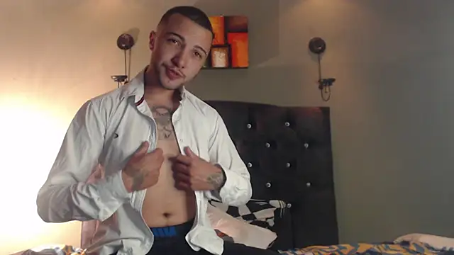 FemToMale online show from January 29, 2025, 4:05 am