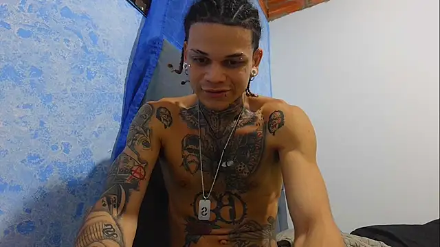 hot man05 online show from December 21, 2025, 11:34 pm