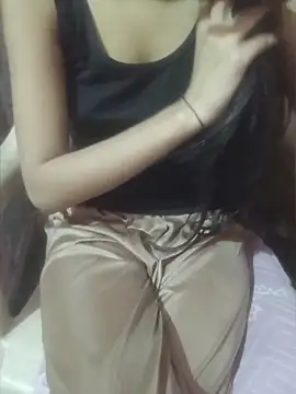 Snapshot of angel-cinderella chatting on May 23, 2026, 11:42 pm angel-cinderella online show from May 23, 2026, 11:42 pm
