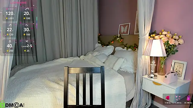 Nikki Kai online show from October 21, 2025, 12:33 am